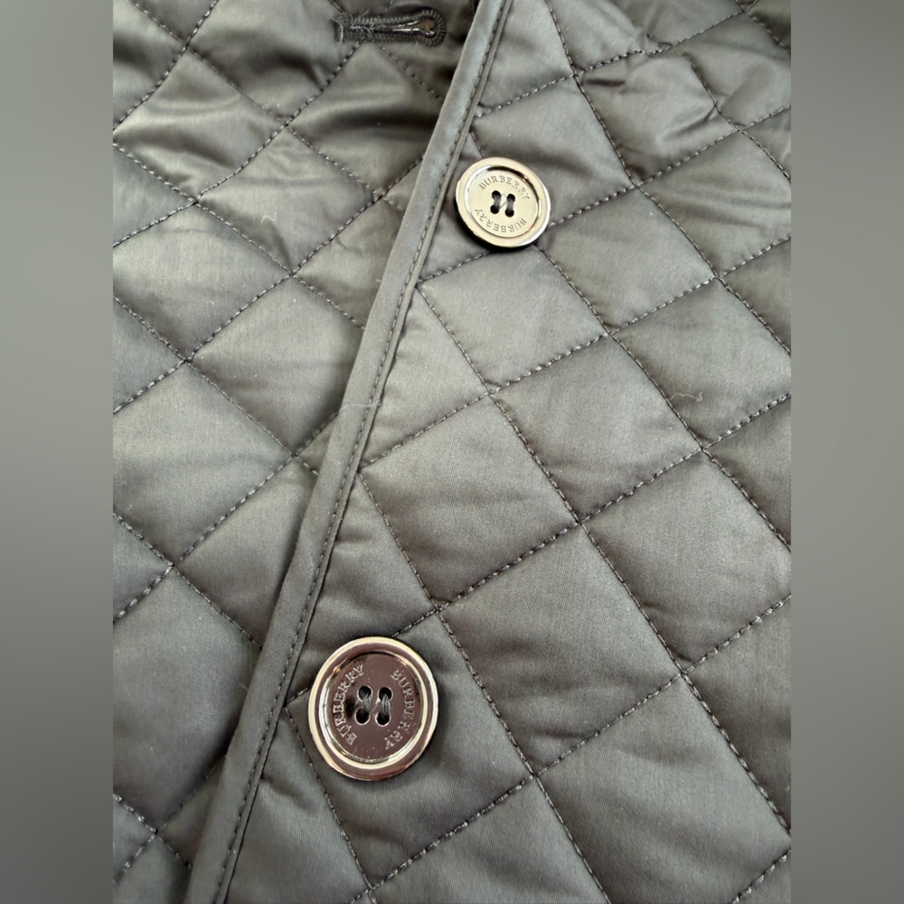 NWOT Black Quilted Jacket checker lining size Small - Picture 10 of 10